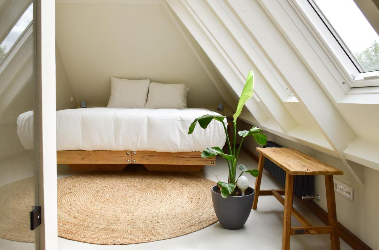 Van Heeckeren Apartments & Suites Nes Нес Екстериор снимка